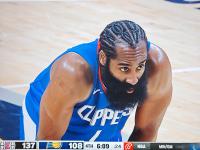 FB赛事直播-火箭主场大胜公牛，哈登再次轰下四十分