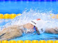 FBsports-雪域雄鹰对决孤星铁骑，乔治压制级演出冻结天山脚下